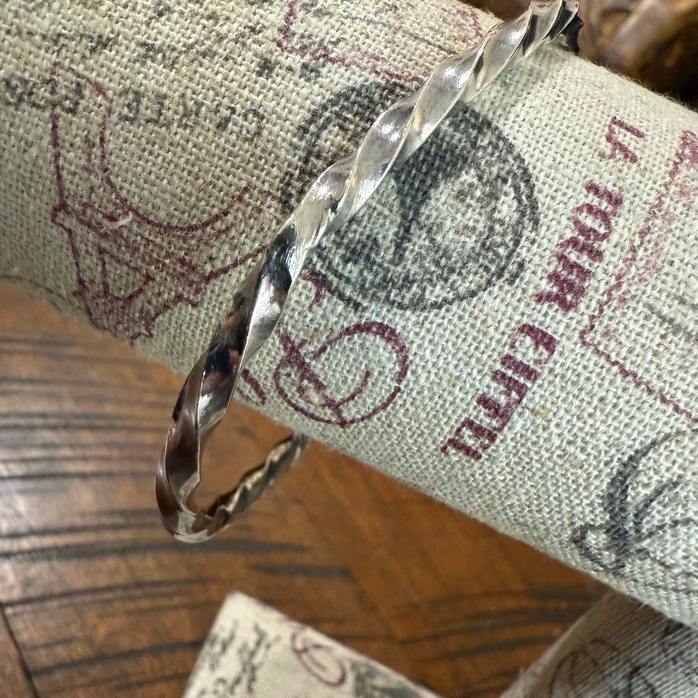 SOLD Sterling Silver Vintage Twisted Bangle Bracelet